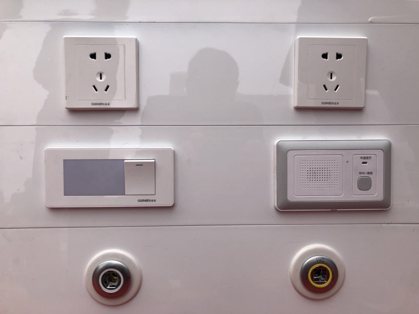 ���Ĺ����S��